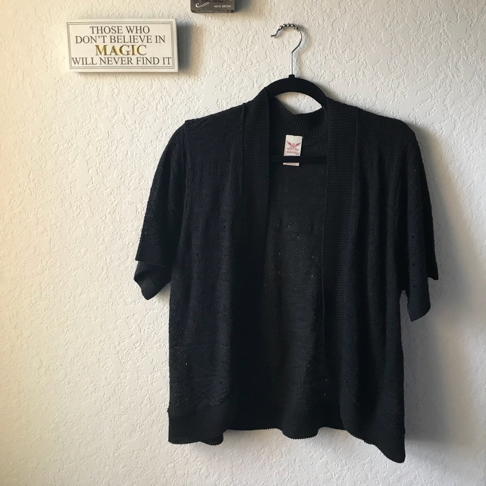 ➕PLUS SIZE➕ NWOT Black Cardigan Shrug